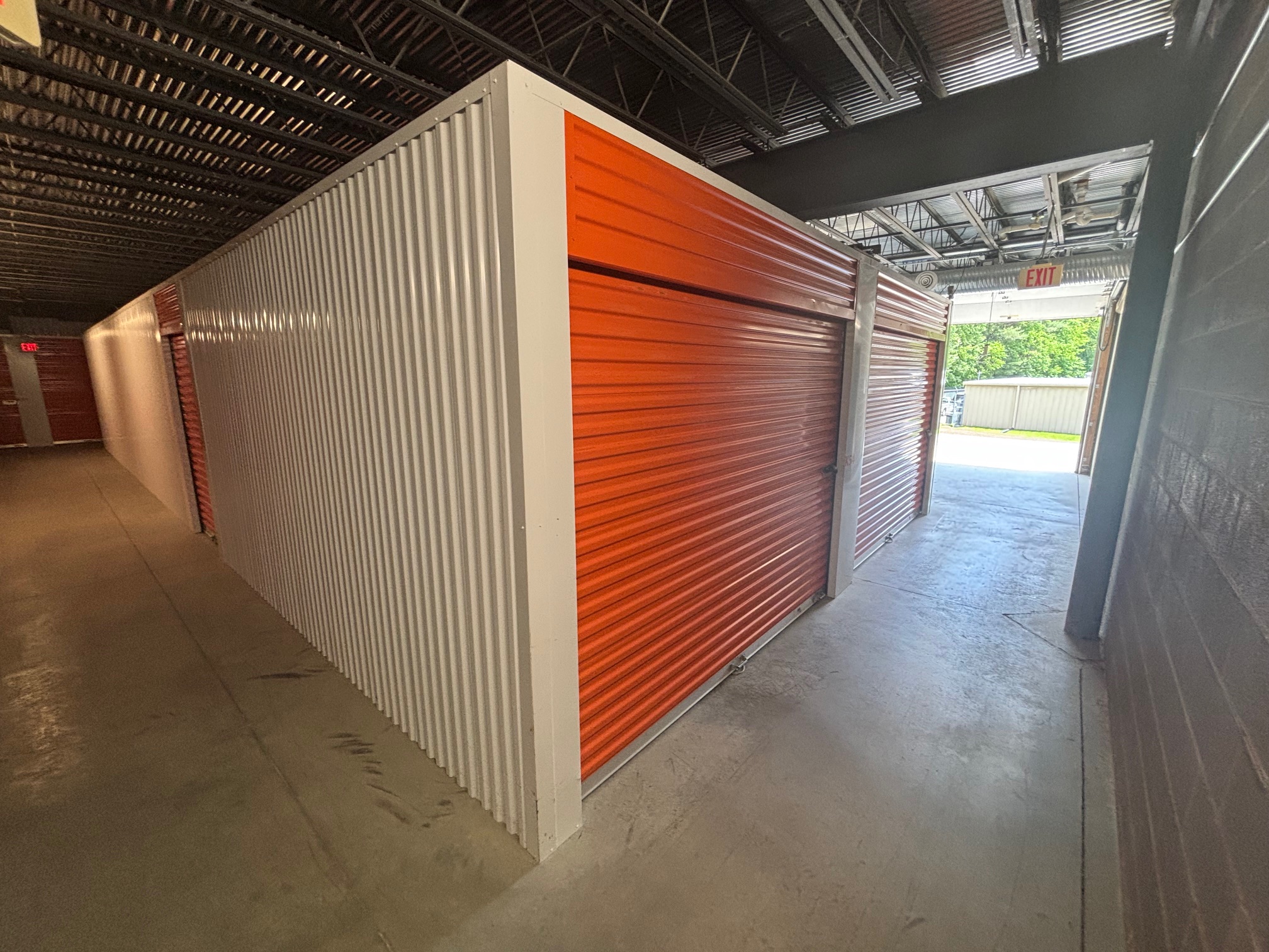 secured units in Vinton, VA 